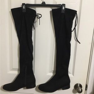 A New Day above knee boot size 7 1/2 new with out tags, black, faux suede
